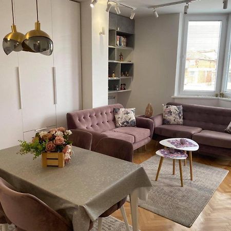 Velvet Apartment 斯科普里 外观 照片